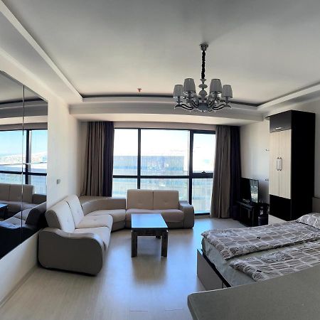 Angel Apartment In Porta Batumi Ngoại thất bức ảnh