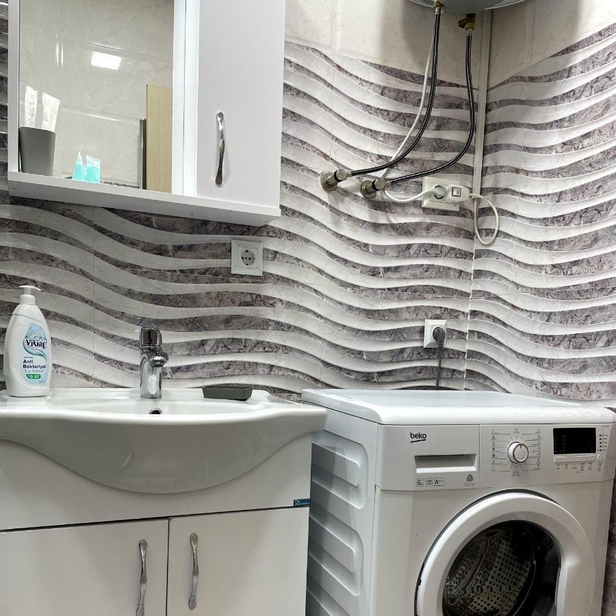 Angel Apartment In Porta Batumi Ngoại thất bức ảnh