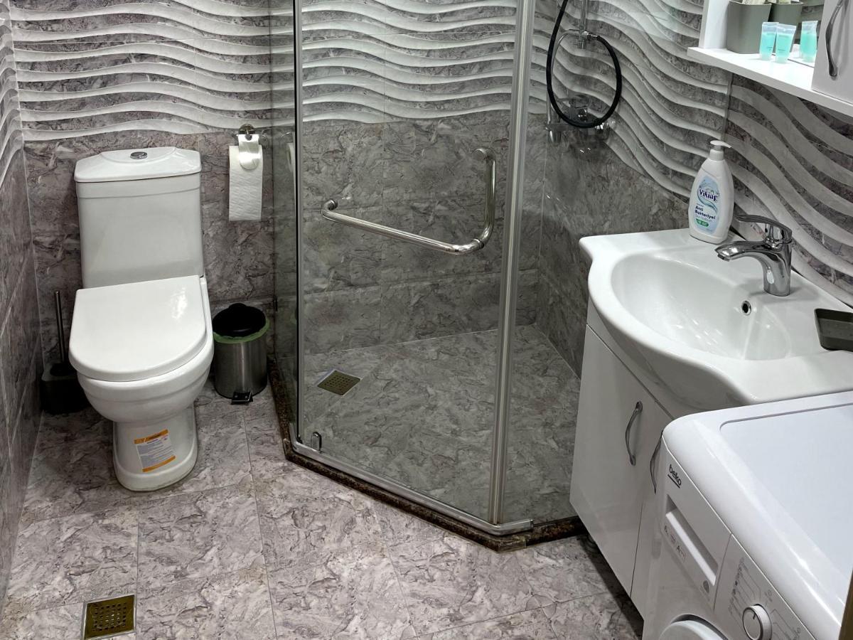 Angel Apartment In Porta Batumi Ngoại thất bức ảnh